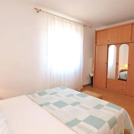 Ennio 399 *