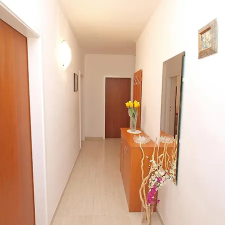 Apartment Ennio 399 *